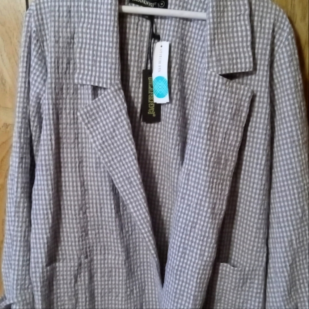 [BLANKNYC] Womens Searsucker Gingham Plaid Blazer with Pocket